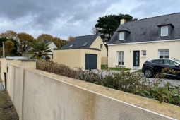 Garage en béton enduit